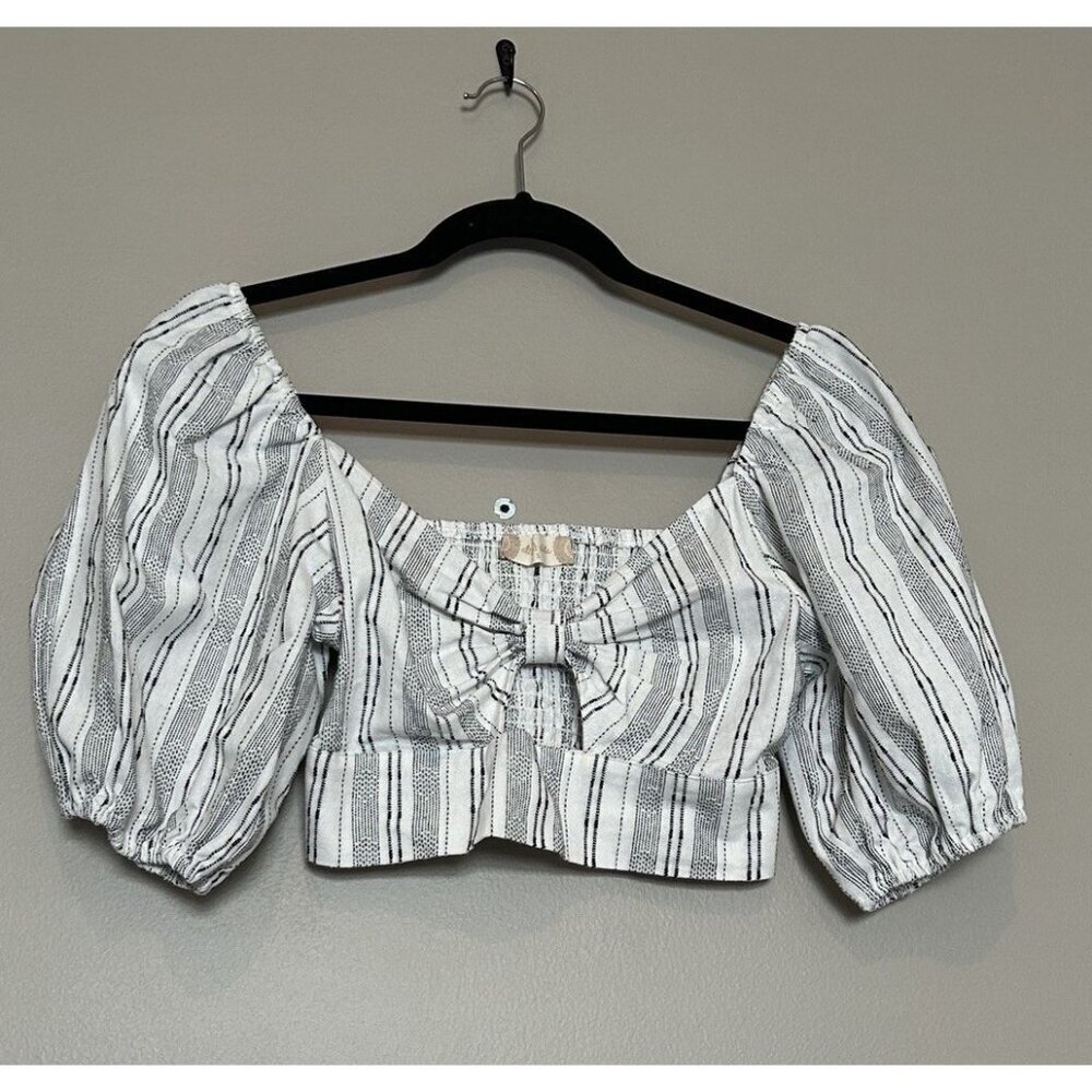 Altar’d State Cropped Stripe Top Black White Keyhole Crop Top 100% Cotton Small